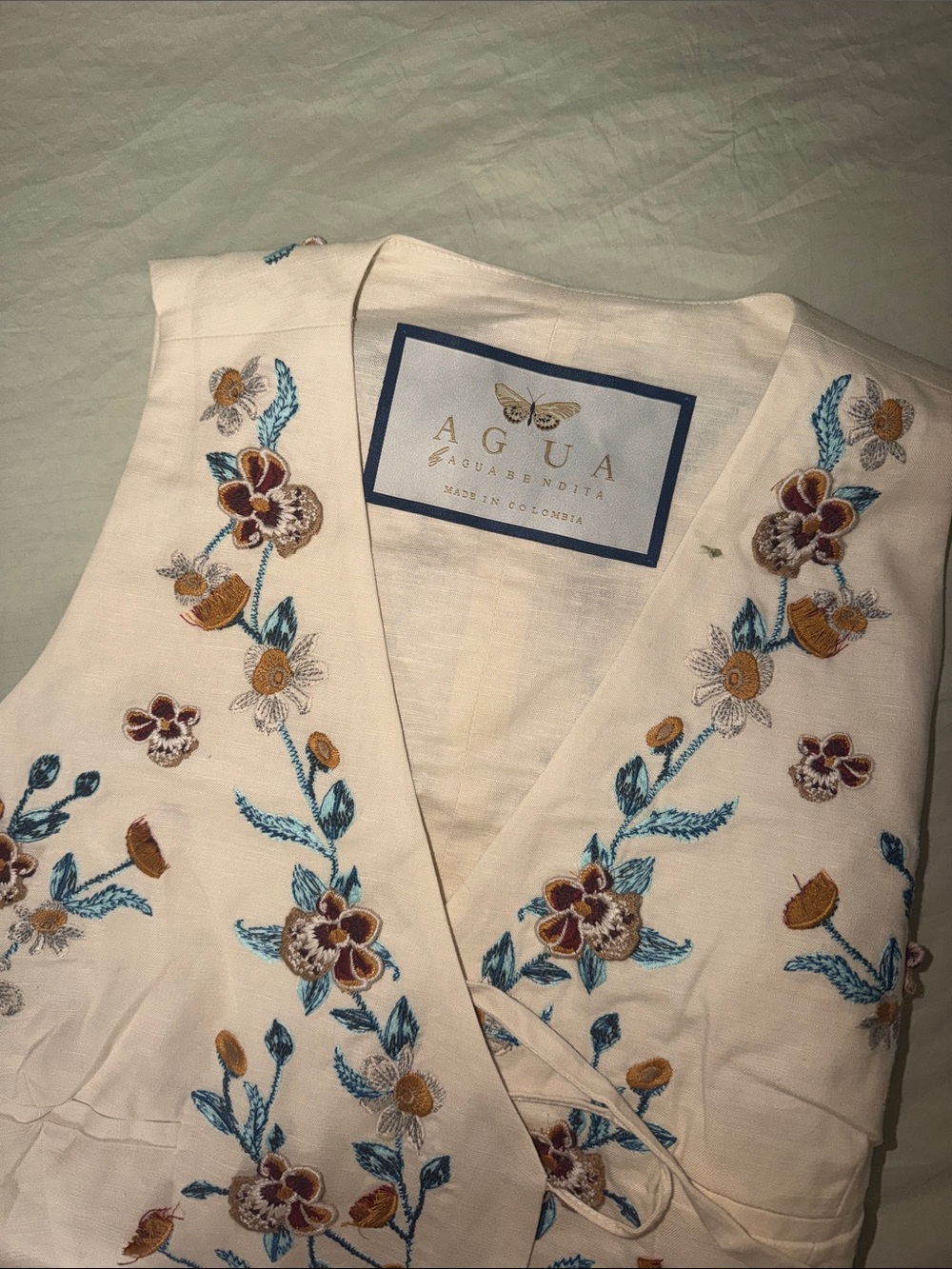 Agua Bendita Cream Floral Embroidered Wrap Vest